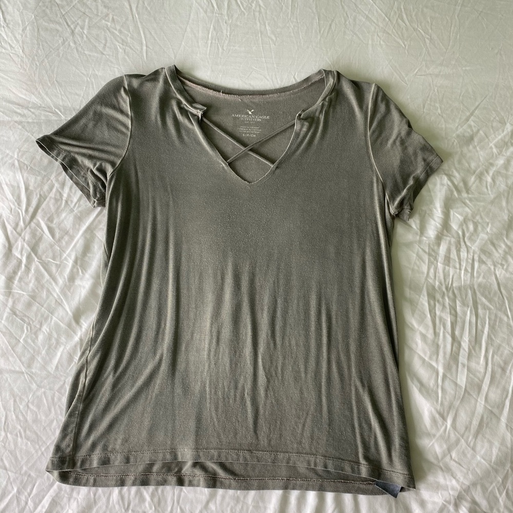 S green/gray American Eagle top